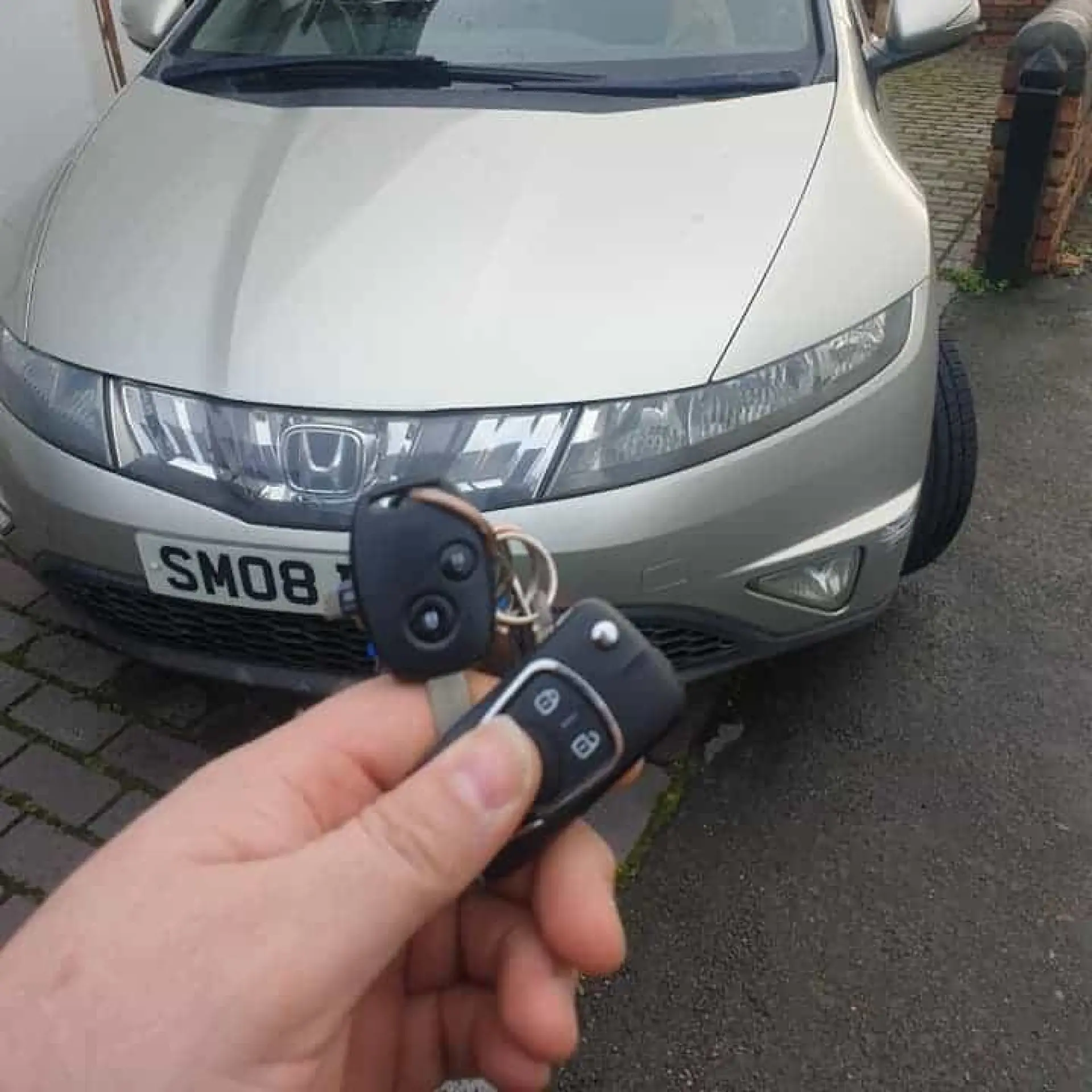 Car Lockouts West Bromwich, Wolverhampton and Walsall